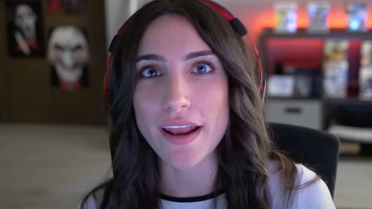 Call of Duty streamer Nadia Banned From Twitch For Violating Streaming Service's Policy; Account Restored